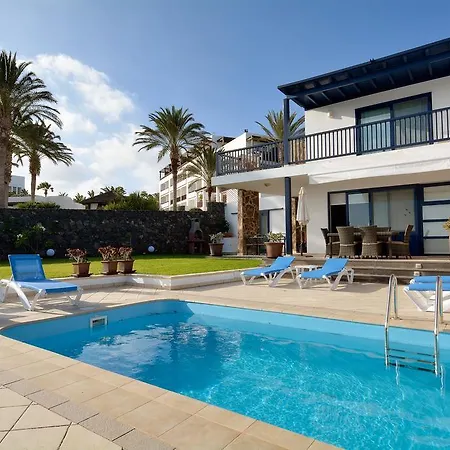 Luxury Star Sea Views Private Pool!